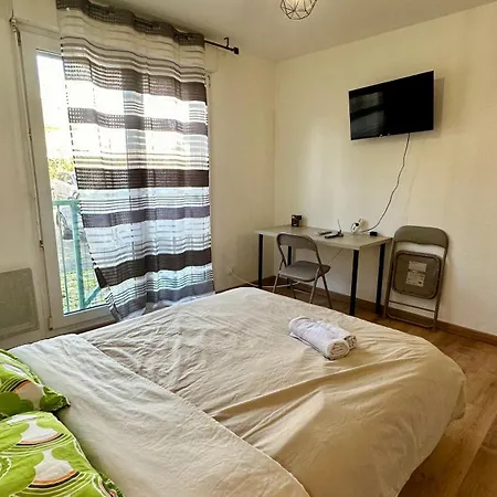 Appartement Equipe Avec Parking Numero 8